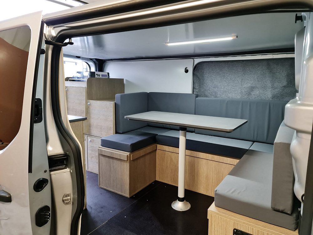 Meuble cuisine pour van aménagé - Équipement caravaning