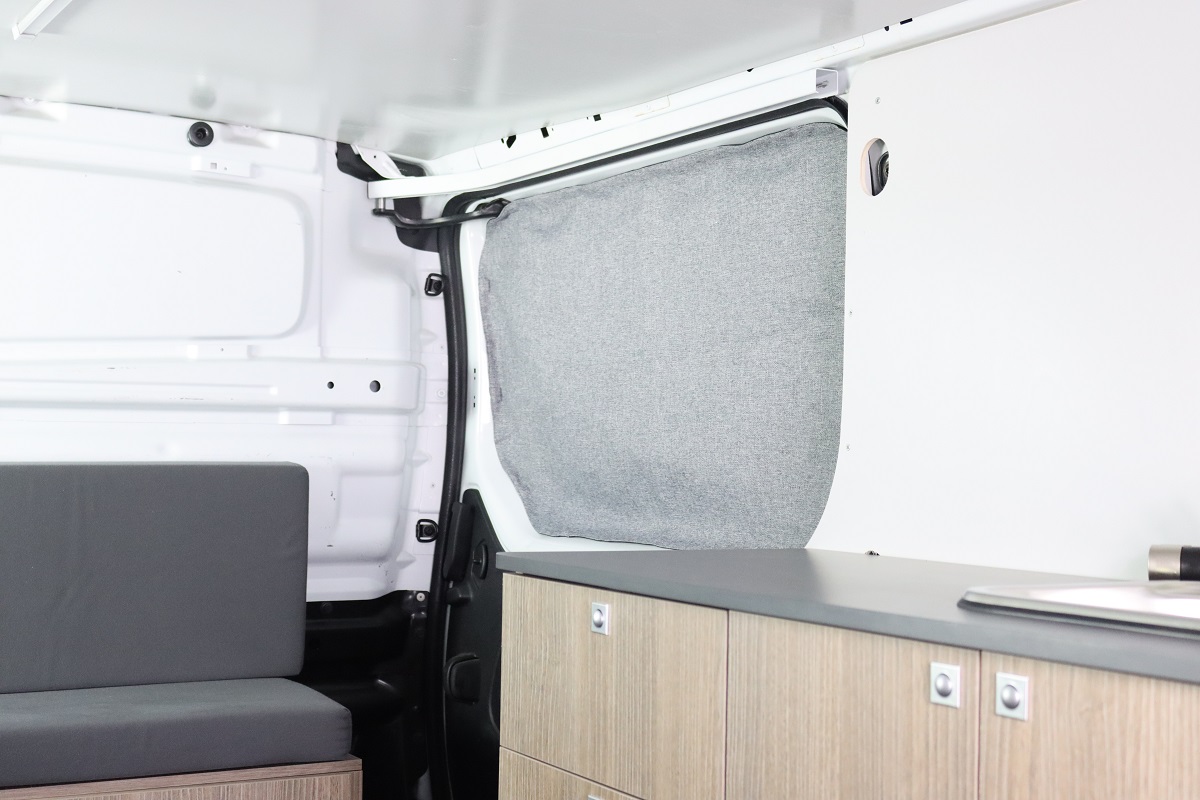 Rideau séparation cabine VW T5 OMAC - Accessoire occultant